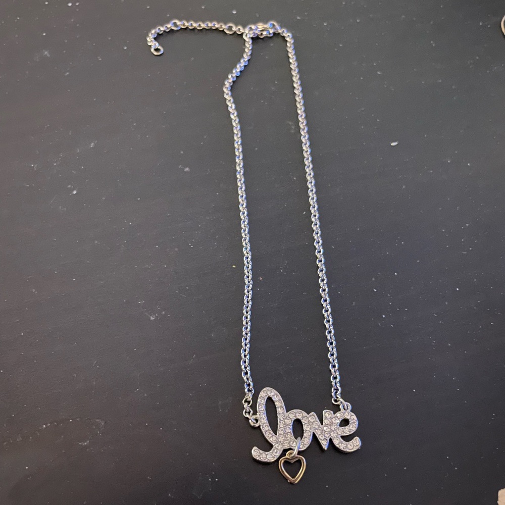 Lovely necklace with a crystal love attached